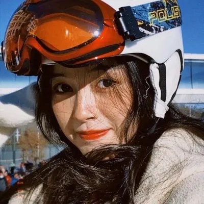 叶塞尼亚 在线观看封面